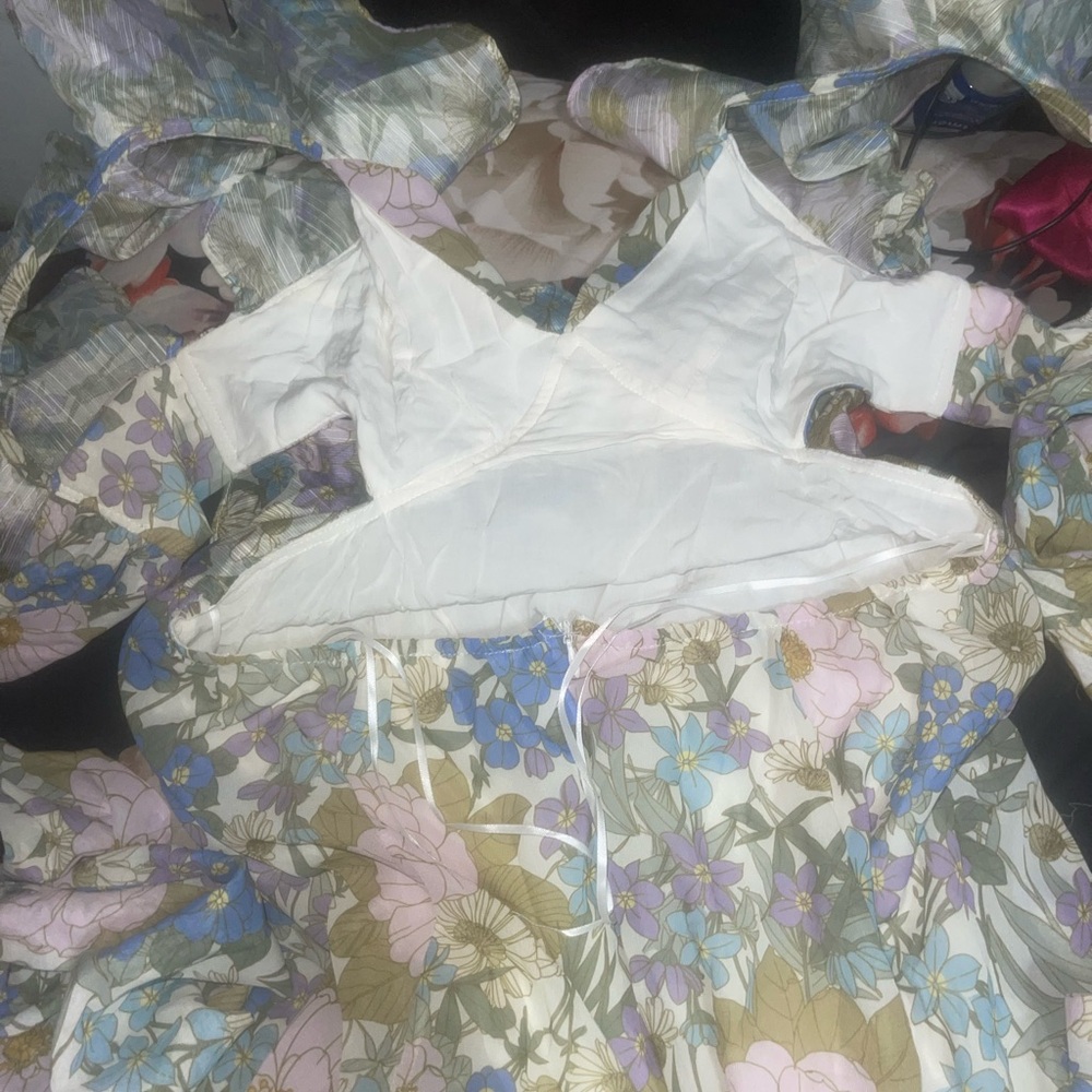 Luxxel floral ruffle maxi dress - Picture 7 of 8